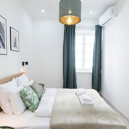 Trendy Central Apartment At Castle Budapest Exteriör bild