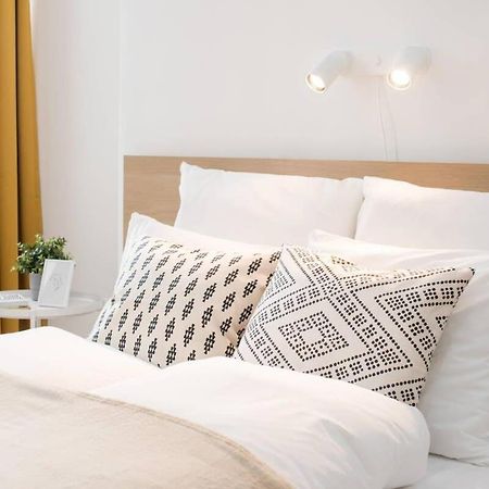 Trendy Central Apartment At Castle Budapest Exteriör bild