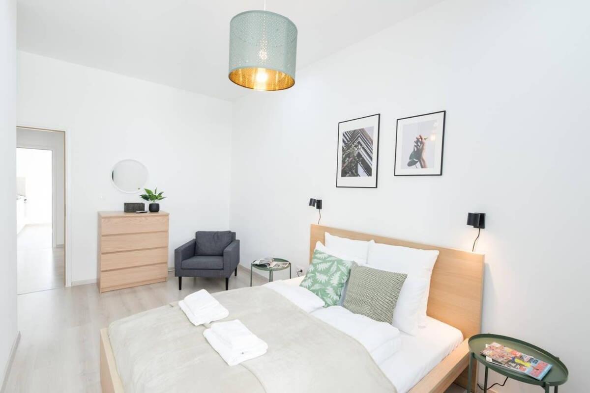 Trendy Central Apartment At Castle Budapest Exteriör bild