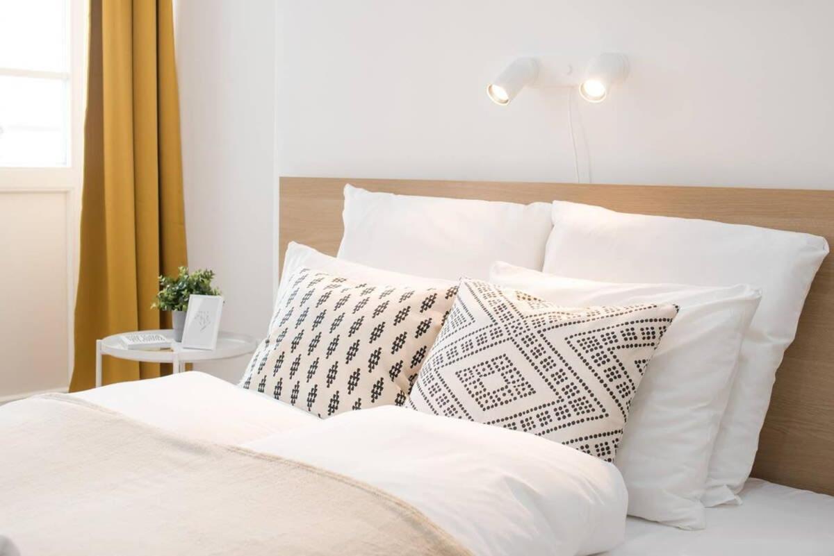 Trendy Central Apartment At Castle Budapest Exteriör bild