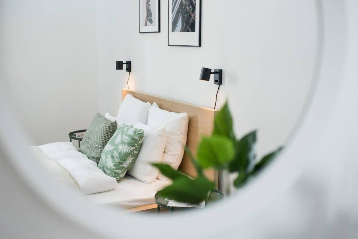 Trendy Central Apartment At Castle Budapest Exteriör bild